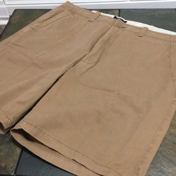 St. John’s Bay men’s Bermuda shorts brown, size 42 NWT - Picture 5 of 12